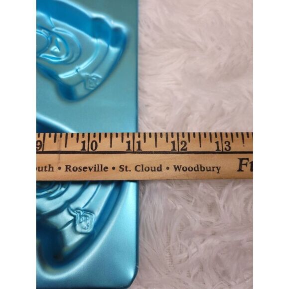 Wilton Aqua Scooby Doo Mold Pan - Picture 3 of 4